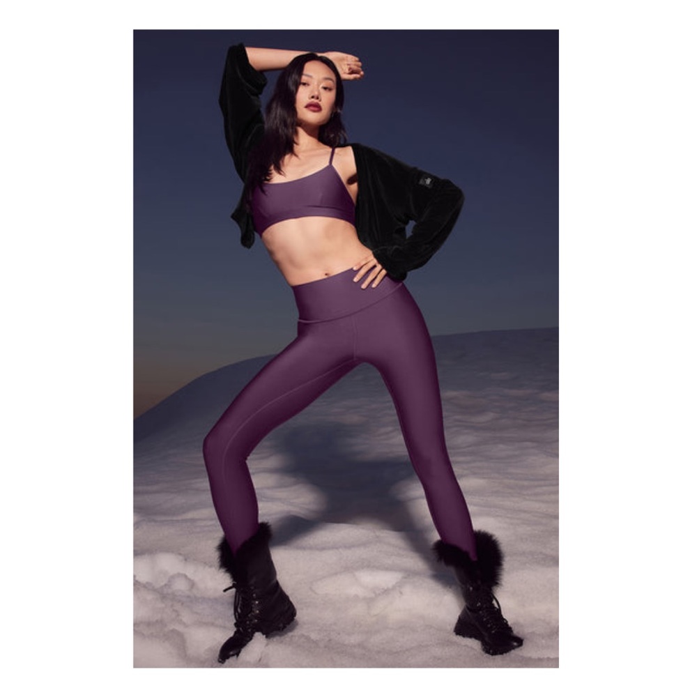 NWT Alo Yoga Dark Plum Airlift Bra and Legging Set